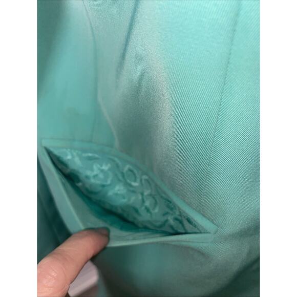 John Meyer Women’s 2 Piece Set Suit Jacket Skirt Sz 14 Green Pearl Rhinestone - Picture 4 of 13